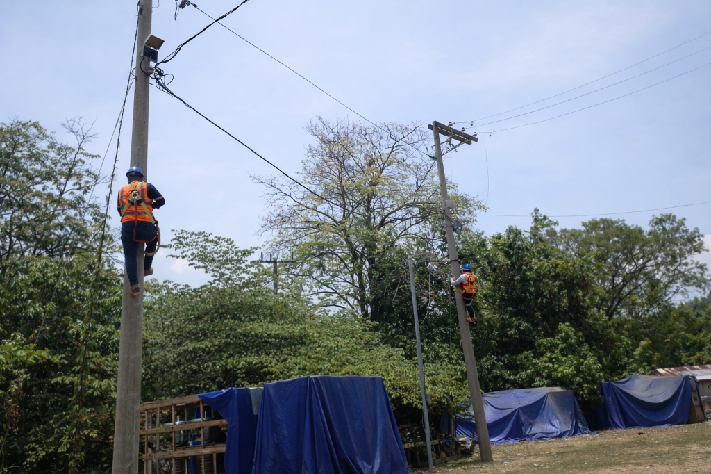 Mantenimiento en líneas de media tensión